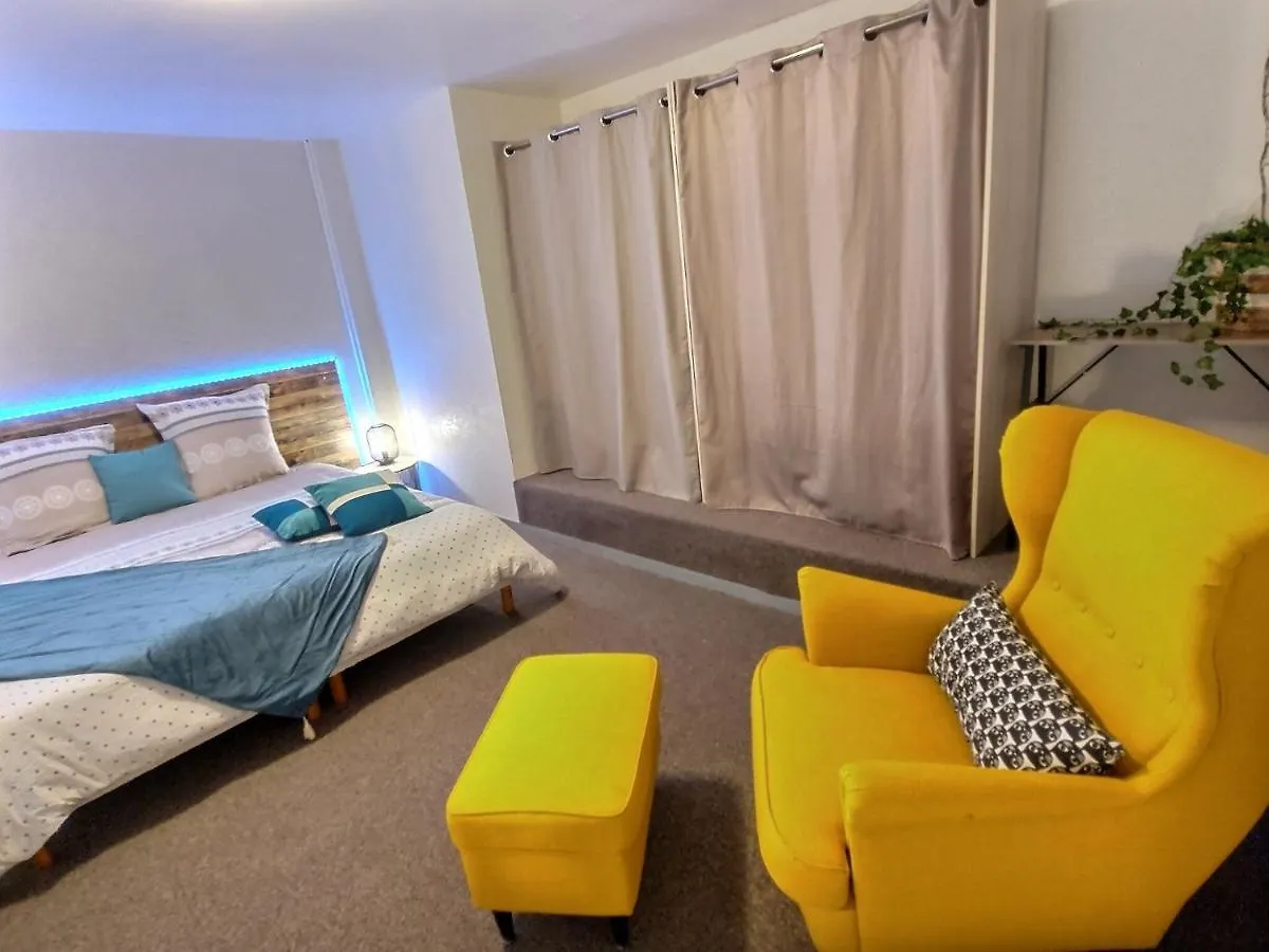 Appartement L'Escale : Duplex 4 Pers. Asterix, Aeroport Roissy Cdg, Paris à Moussy-le-Neuf France