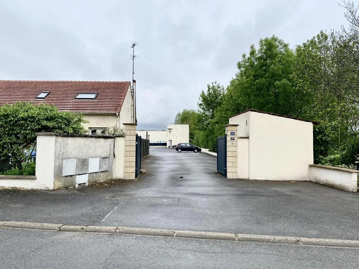 Appartement L'Escale : Duplex 4 Pers. Asterix, Aeroport Roissy Cdg, Paris à Moussy-le-Neuf